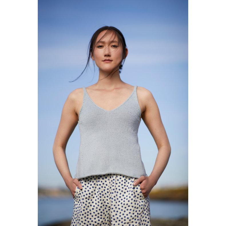 Svalerot Singlet - strikkekit (OBS opskrift p� norsk) - M (L)