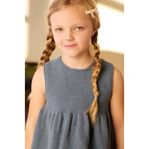 Borghildkjole - strikkekit OBS opskriften er p� norsk - str 80