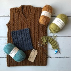 Wilfreds-vest 4-7 r i kologisk Pima Bomuld