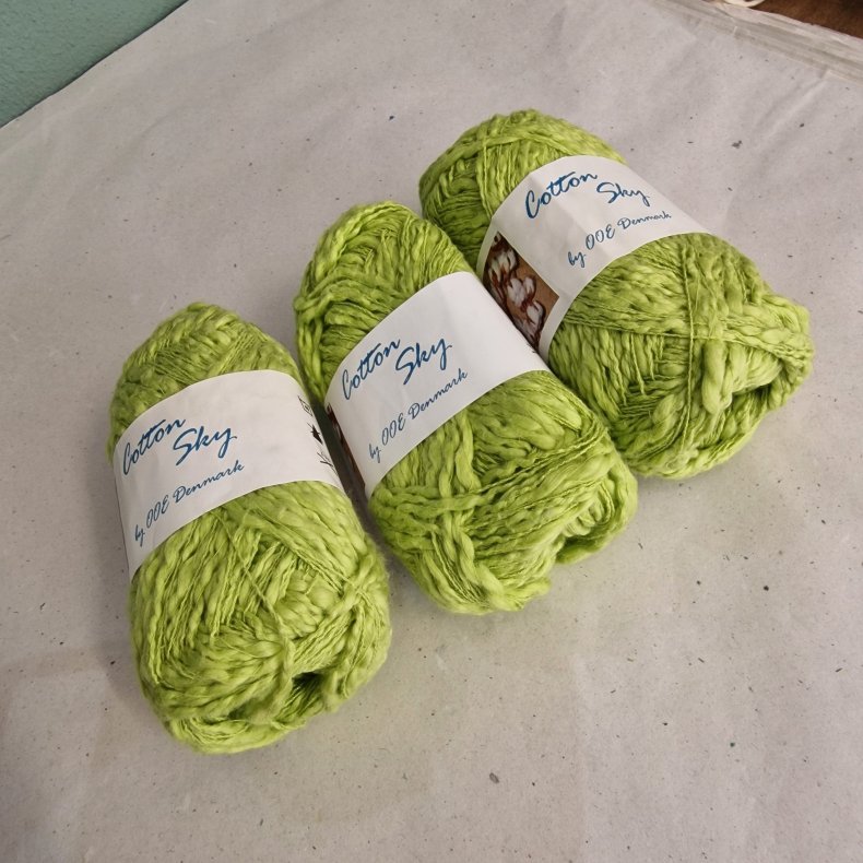 Cotton Sky - Lime