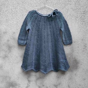 Bregne Kjole - strikkekit (merino) - 2 r