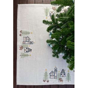 Winter White juletrstppe - broderikit - bestillingsvare