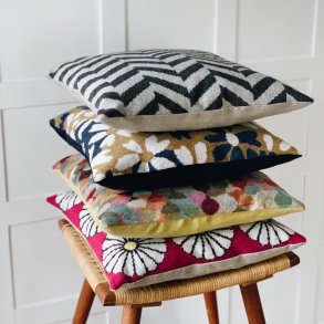 Baldyre Pude - broderikit - bestillingsvare