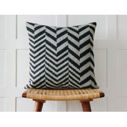 Baldyre Pude - broderikit - bestillingsvare