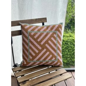 Cirkus striber pude rosa - broderikit - bestillingsvare